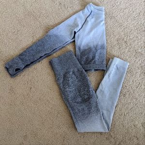 Athletic gray matching set long sleeve crop top and ribbed leggings